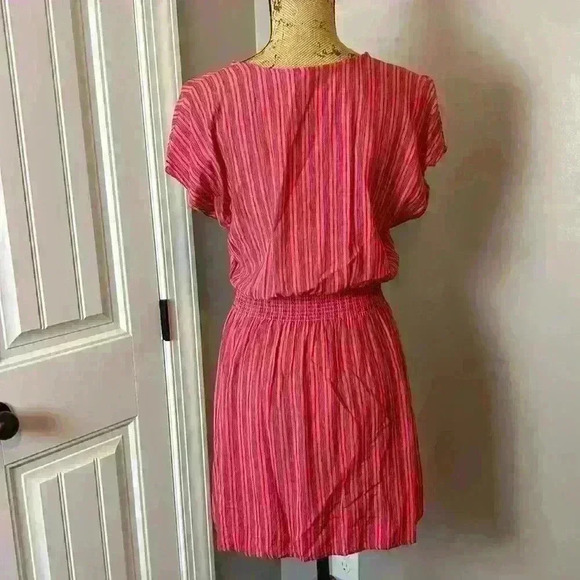 Gap Light Weight V Neck Summer Dress - Picture 4 of 6